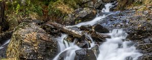 Превью обои водопад, деревья, камни, бревна, долгая выдержка