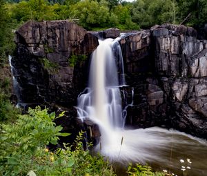 Превью обои водопад, долгая выдержка, камни, вода