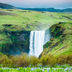 Превью обои водопад, долина, цветы, трава, природа