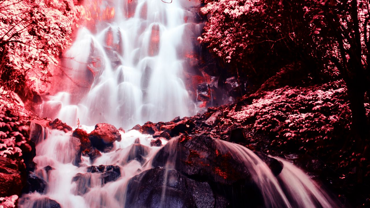 Обои водопад, фотошоп, камни, течение, красный