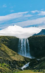 Превью обои водопад, горы, скалы, снег, заснеженный