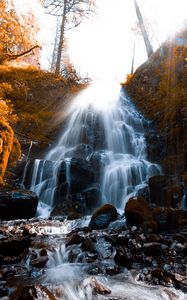 Превью обои водопад, камни, брызги, дикая природа, ручей, мох