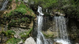 Превью обои водопад, камни, деревья, скала, природа