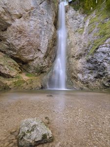 Превью обои водопад, камни, галька, вода, природа