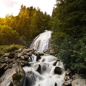 Превью обои водопад, камни, скалы, поток, вода, деревья