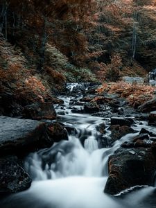 Превью обои водопад, камни, скалы, поток, деревья
