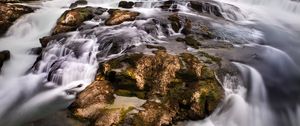 Превью обои водопад, камни, вода, мох, поток