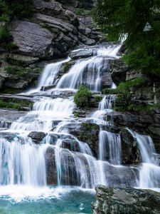 Превью обои водопад, камни, вода, скалы, кусты