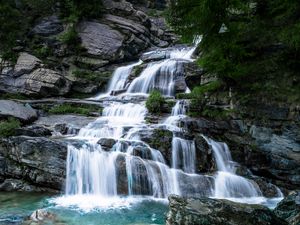 Превью обои водопад, камни, вода, скалы, кусты