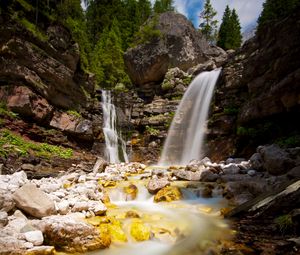 Превью обои водопад, камни, вода, скалы, поток