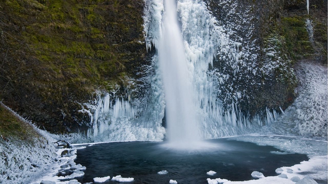 Обои водопад, лед, холод, мох