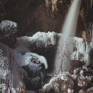 Превью обои водопад, лед, скалы, мороз, зима