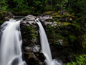 Превью обои водопад, лес, река, обрыв, вода, поток, природа