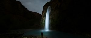 Превью обои водопад, ночь, человек, река