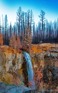 Превью обои водопад, обрыв, деревья, пейзаж, осень