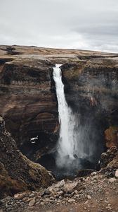 Превью обои водопад, обрыв, каменный, пейзаж, природа