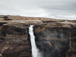 Превью обои водопад, обрыв, каменный, пейзаж, природа