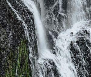 Превью обои водопад, обрыв, скала, вода, ручей