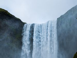 Превью обои водопад, обрыв, туман, природа