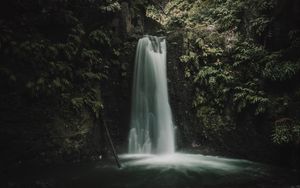 Превью обои водопад, обрыв, вода, поток, природа