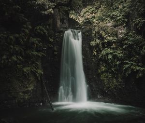 Превью обои водопад, обрыв, вода, поток, природа