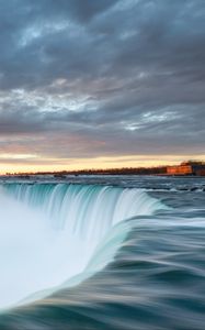 Превью обои водопад, обрыв, вода, природа