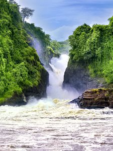 Превью обои водопад, пейзаж, природа, деревья, скалы