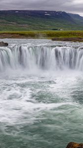 Превью обои водопад, пейзаж, природа, брызги, равнина