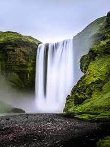 Превью обои водопад, пейзаж, скалы, мох