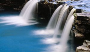 Превью обои водопад, поток, камни, вода, голубая, арканзас