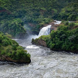 Превью обои водопад, река, берега, деревья, пейзаж