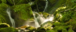 Превью обои водопад, река, мох, камни, природа