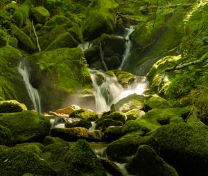 Превью обои водопад, река, мох, камни, природа