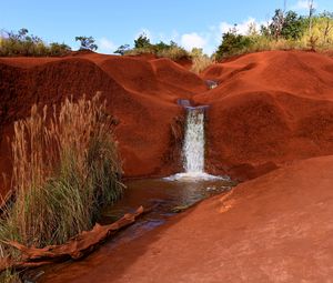 Превью обои водопад, река, песок, кусты, небо