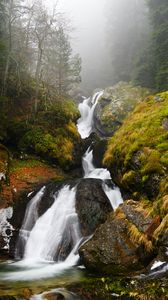 Превью обои водопад, река, туман, скалы, вода