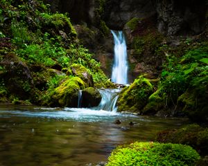 Превью обои водопад, ручей, скала, вода