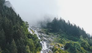 Превью обои водопад, ручей, склон, деревья, облако