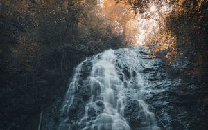 Превью обои водопад, скала, камни, вода, поток