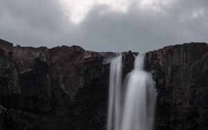 Превью обои водопад, скала, капни, пейзаж, исландия