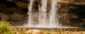 Превью обои водопад, скала, вода, камни, растительность