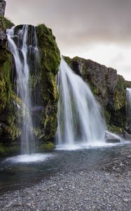 Превью обои водопад, скала, вода, пейзаж, природа, исландия