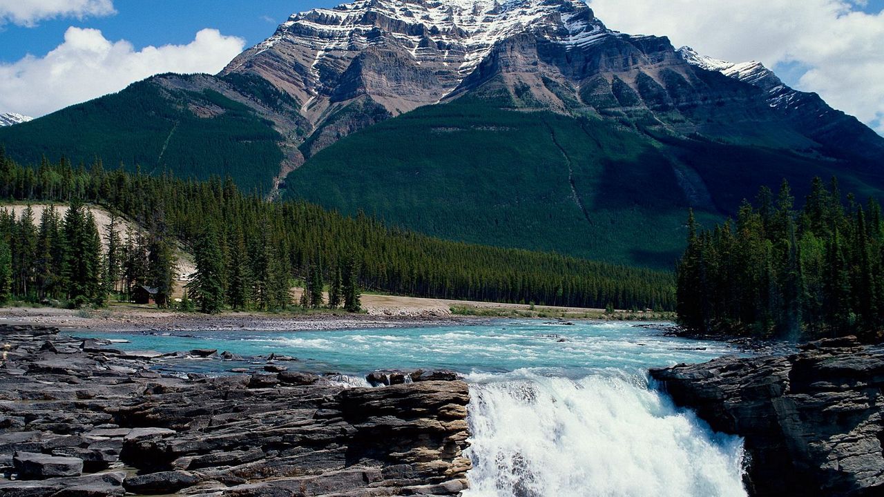 Обои водопад, скалы, горы, деревья, течение, лес, канада