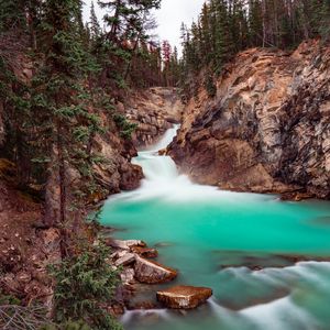 Превью обои водопад, скалы, камни, поток, пейзаж