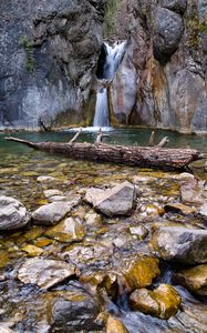 Превью обои водопад, скалы, камни, бревно, вода