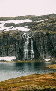 Превью обои водопад, скалы, море, утес, камни, вода