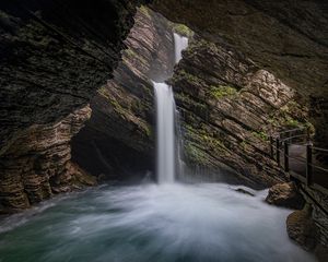 Превью обои водопад, скалы, поток, пещера