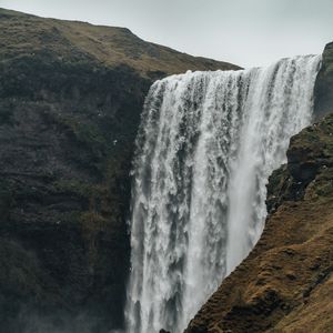 Превью обои водопад, скалы, поток, трава, вода