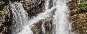 Превью обои водопад, скалы, вода, брызги, камни