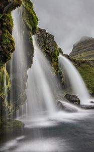 Превью обои водопад, скалы, вода, трава, природа