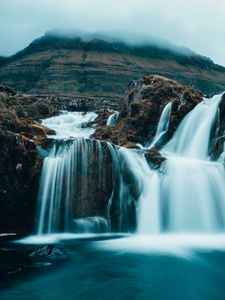 Превью обои водопад, туман, течение, холмы